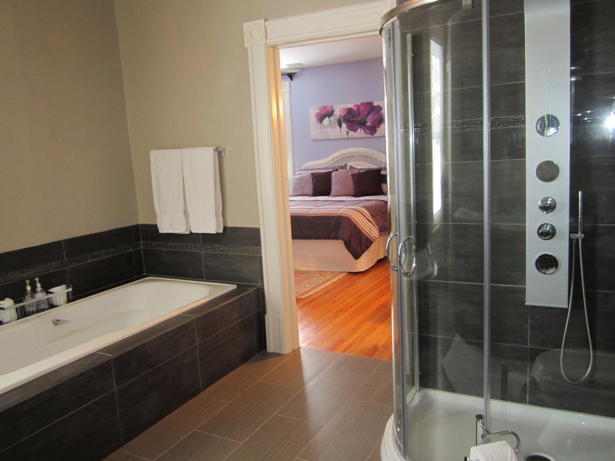 Les Trois Erables Boutique Inn ウェークフィールド エクステリア 写真