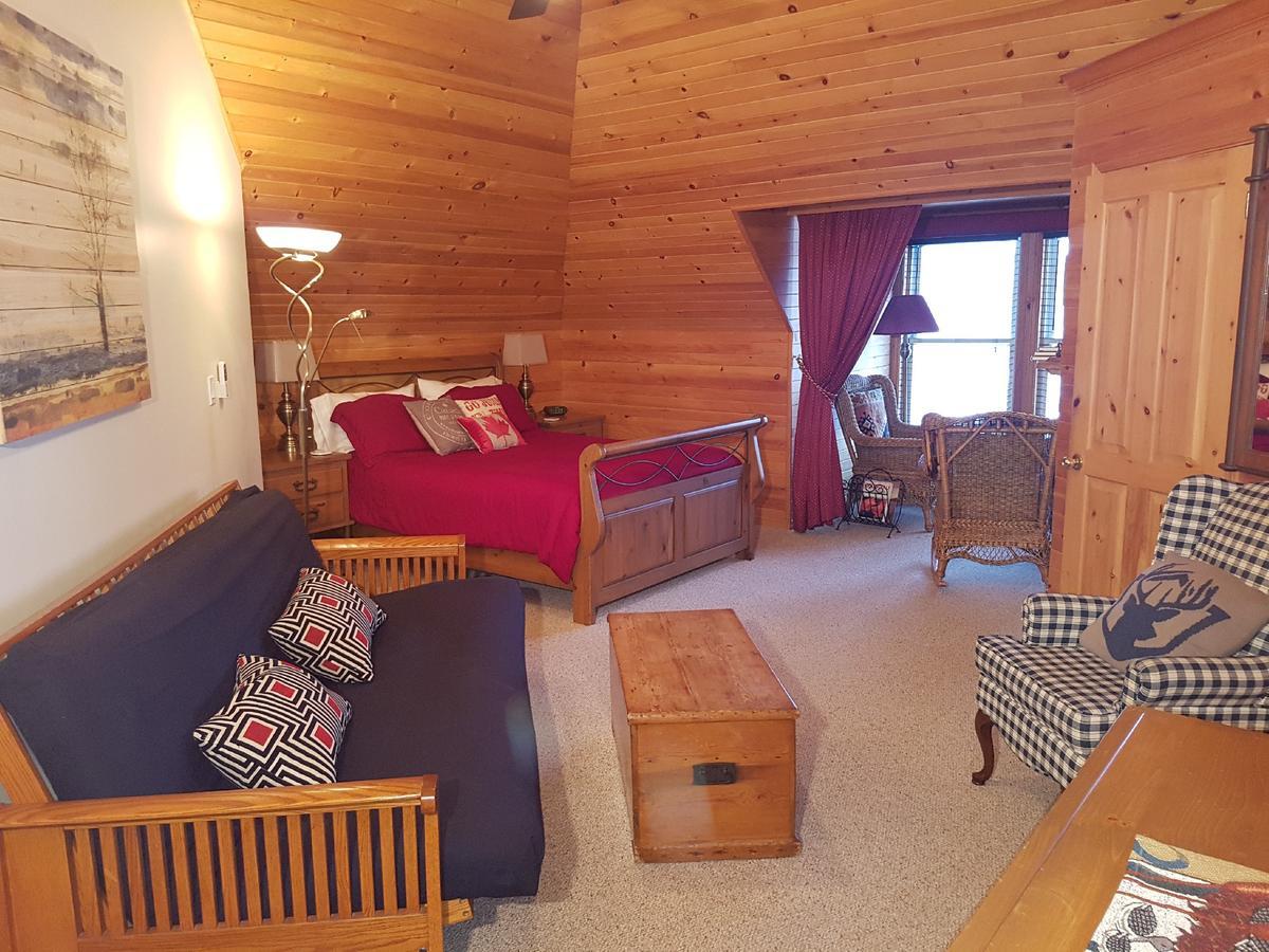 Les Trois Erables Boutique Inn ウェークフィールド エクステリア 写真