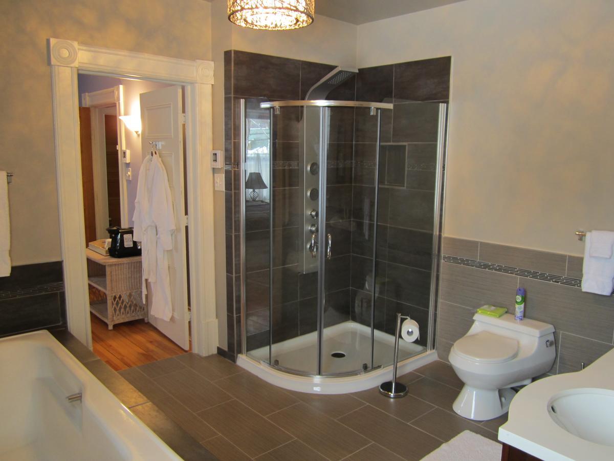 Les Trois Erables Boutique Inn ウェークフィールド エクステリア 写真