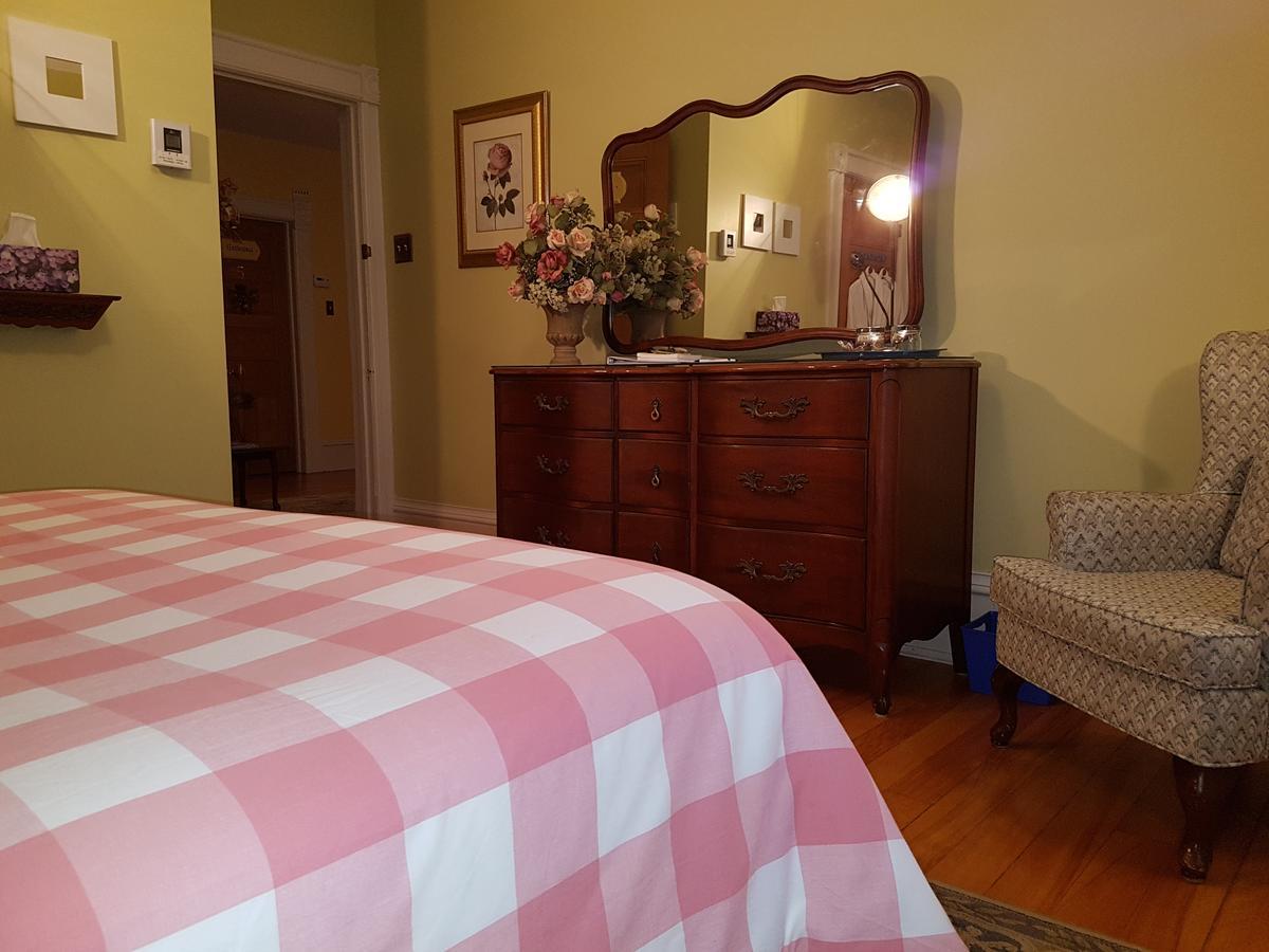 Les Trois Erables Boutique Inn ウェークフィールド エクステリア 写真